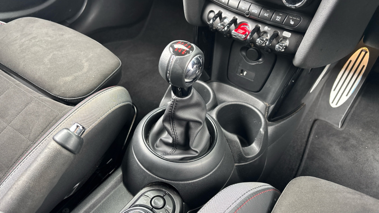 MINI Hatchback 1.5 Cooper Sport 5dr Petrol Hatchback